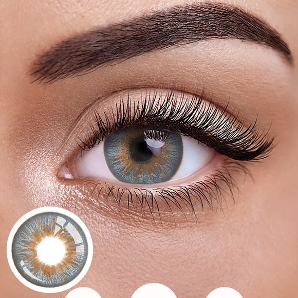 Colored eyes - Picture 1 of 5